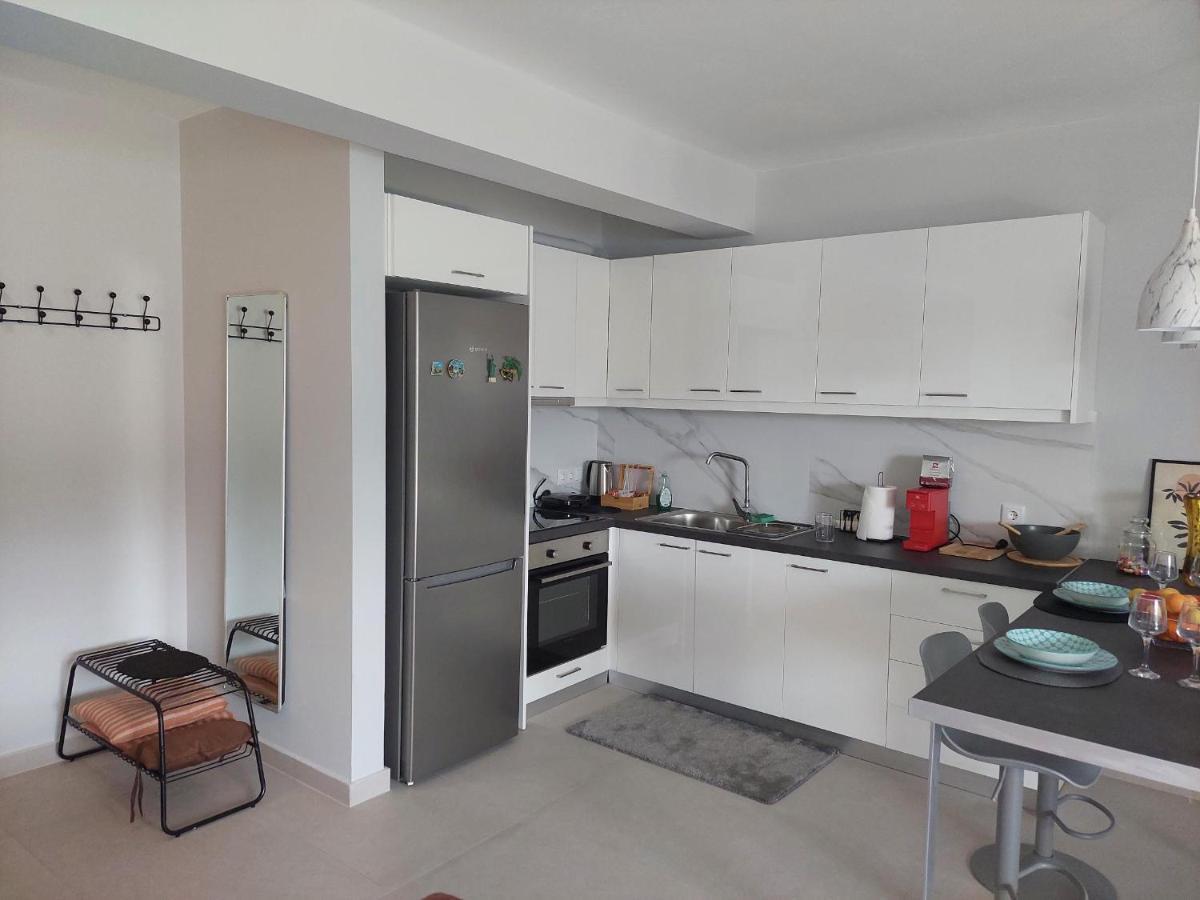 Gesyl Apartment Tolo Exterior photo
